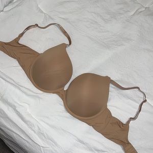 Victoria Secret Nude T-Shirt Push Up Bra